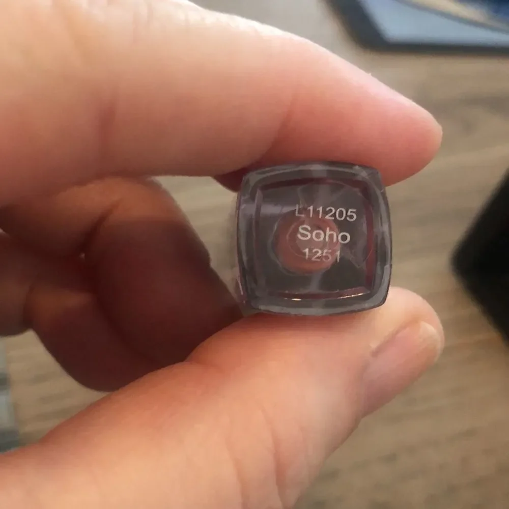 My 2 u brand Matte Liquid Lip color Soho new with Ipsy bag